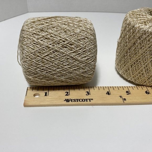 Aunt Lydia's Metallic Crochet Thread Natural/Gold - Picture 6 of 13